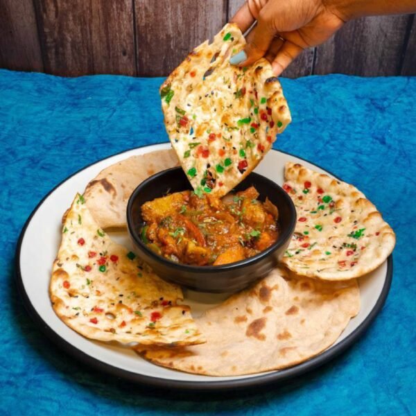 Lacha Paratha With Chicken Tikka Masala Combo (Gulab Jamun)